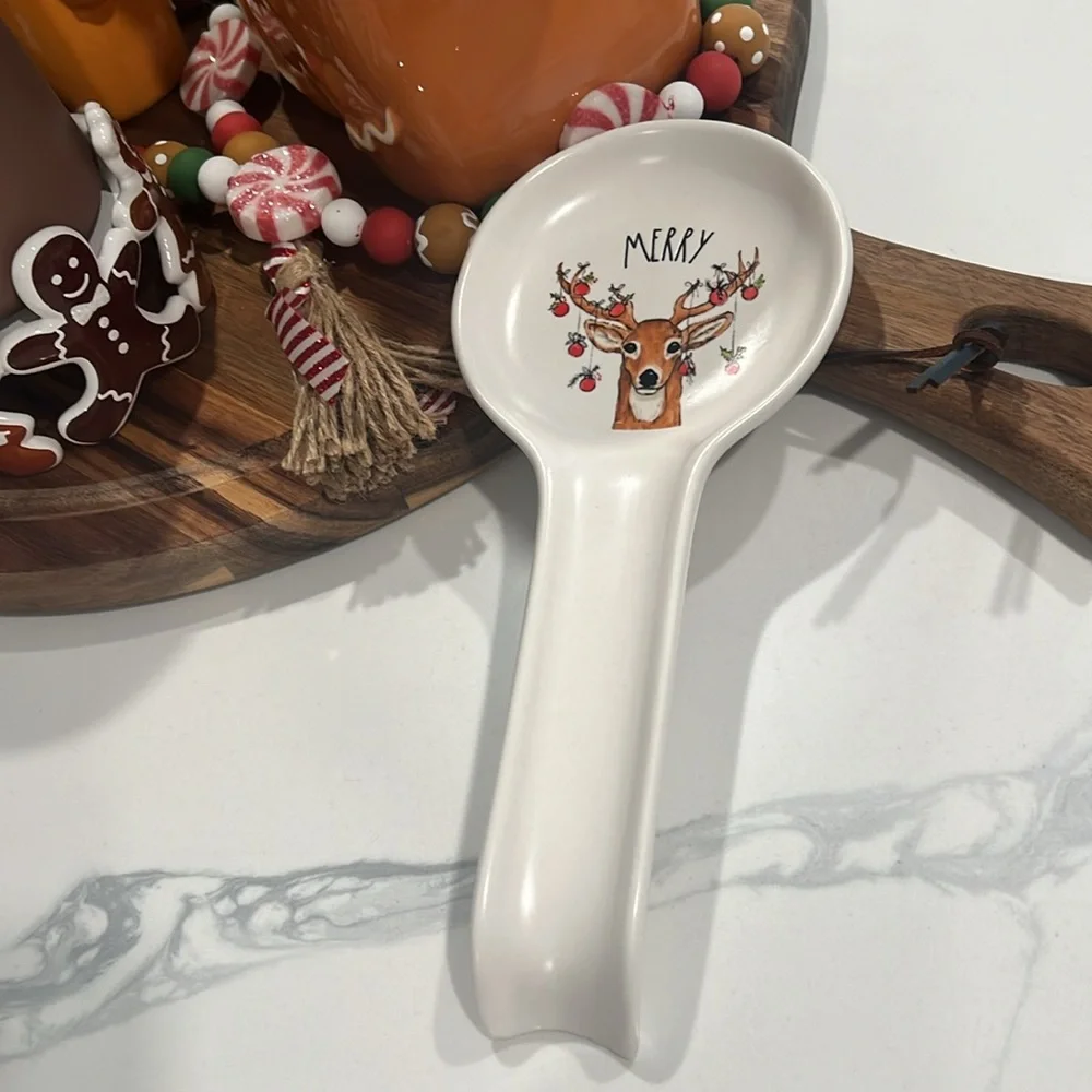 Cute Rae Dunn 🎄Spoon Rest